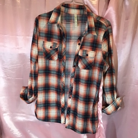 R & B, Urban Girl Tops - 💖👚Set of 2 Plaid Shirts 👚💖